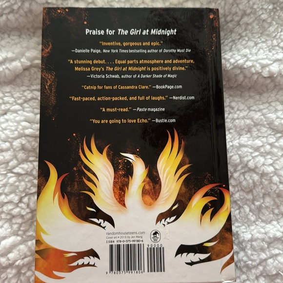 New The Shadow Hour by Melissa Grey - Picture 5 of 5